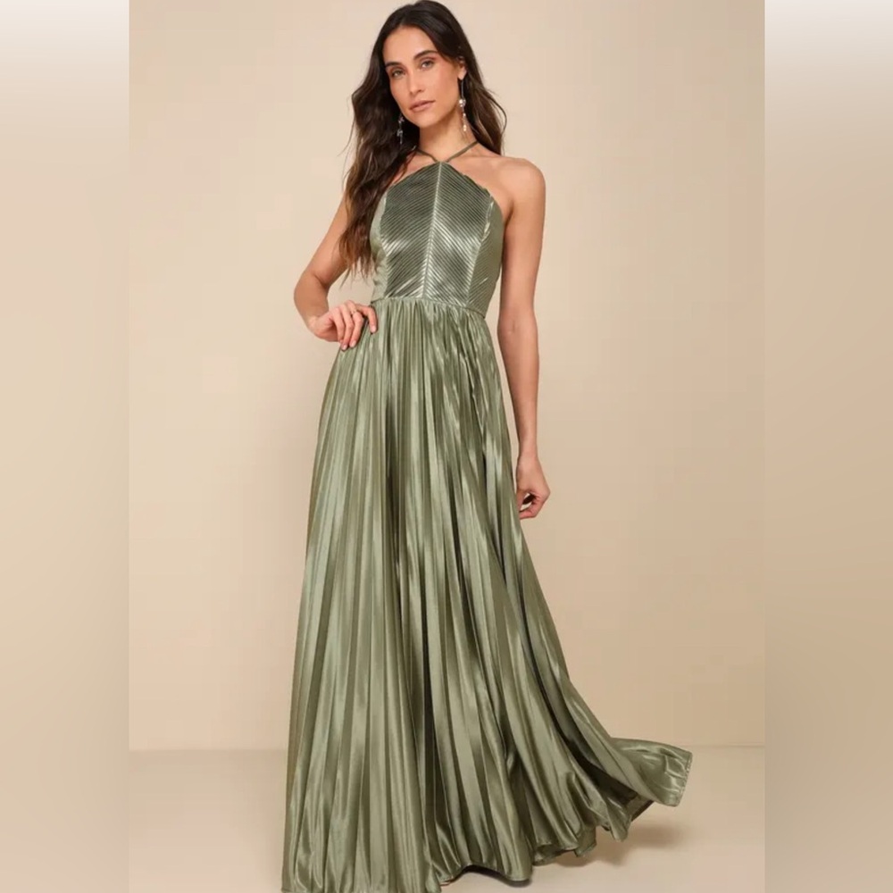 Lulu's Green Pleated Halter Gown